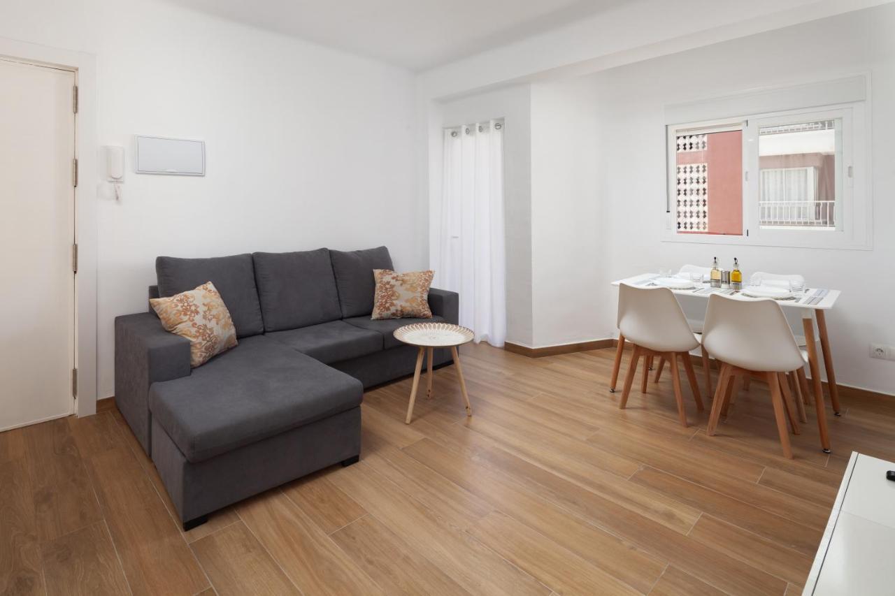 Apartamento Nuria Torre Del Mar Dış mekan fotoğraf