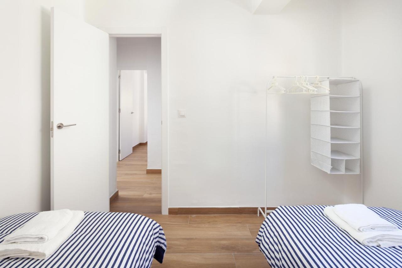 Apartamento Nuria Torre Del Mar Dış mekan fotoğraf