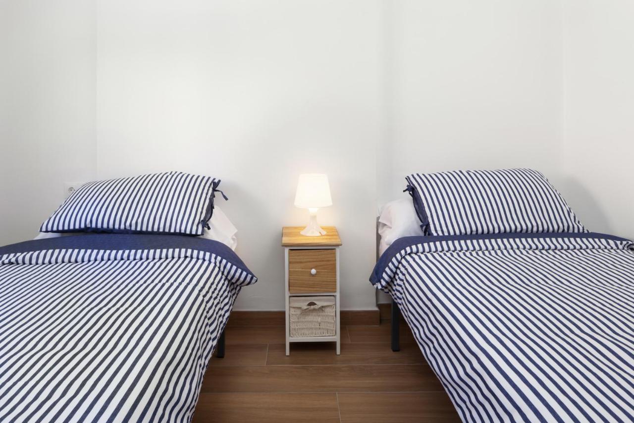 Apartamento Nuria Torre Del Mar Dış mekan fotoğraf